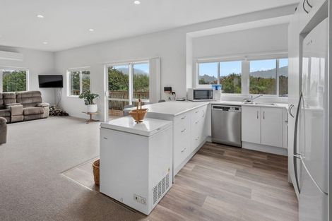 Photo of property in 86 Alcoba Street, Te Kamo, Whangarei, 0112