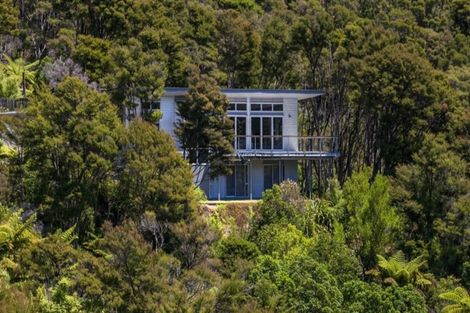 Photo of property in 30 Soucis Lane, Okiwi Bay, French Pass, 7193