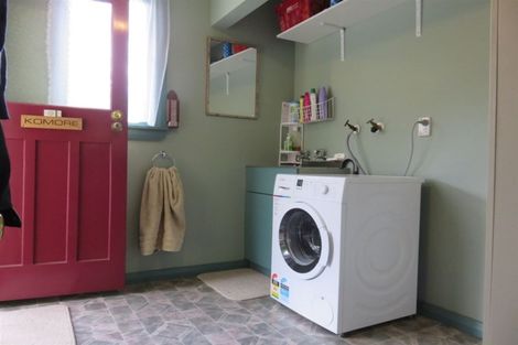 Photo of property in 10 Wright Street, Geraldine, 7930