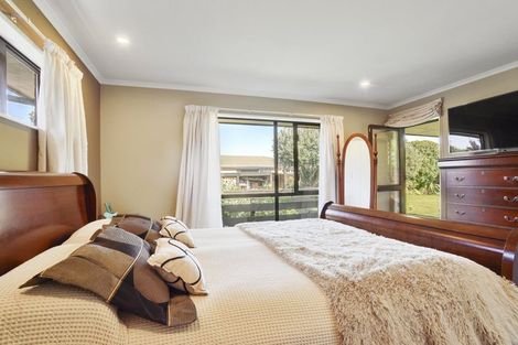 Photo of property in 5 Hinton Place, Rangiora, 7400