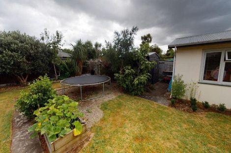 Photo of property in 6 Taranaki Street, Saint Johns Hill, Whanganui, 4501