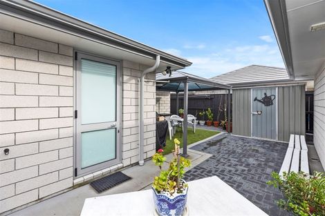 Photo of property in 12 Crest Way, Papamoa, 3118