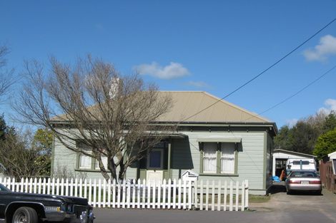 Photo of property in 3 Hunia Street, Marton, 4710