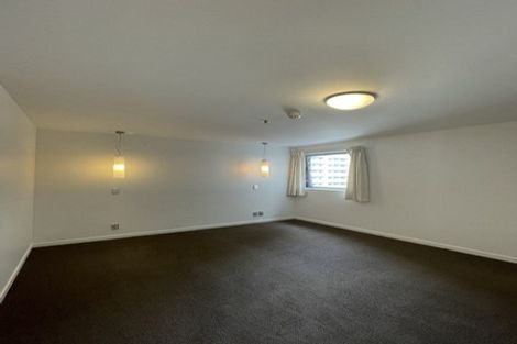 Photo of property in Montreaux Apartments, 6i/164 The Terrace, Wellington Central, Wellington, 6011