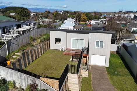 Photo of property in 10 Union Street, Foxton, 4814