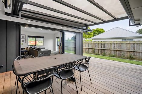 Photo of property in 65 Bayly Road, Blagdon, New Plymouth, 4310