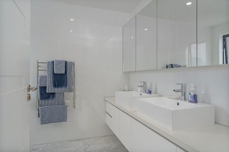 Photo of property in 7/6 The Marina, Tairua, 3508