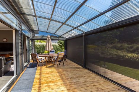 Photo of property in 6 Ataahua Place, Featherston, 5710