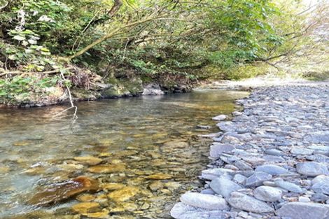 Photo of property in 111 Ngatiawa Road, Reikorangi, Waikanae, 5391