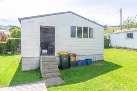 Photo of property in 3 Kaira Street, Sawyers Bay, Port Chalmers, 9023