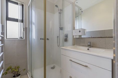 Photo of property in 135 Pigeon Mountain Road, Half Moon Bay, Auckland, 2012