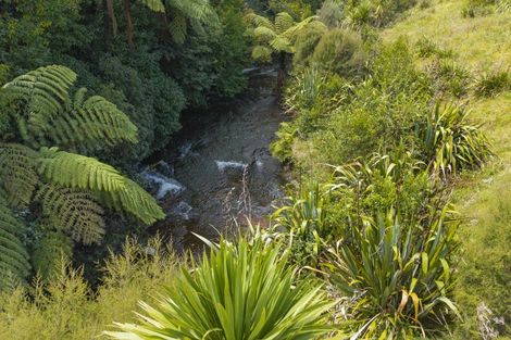 Photo of property in 105 Adler Drive, Ohauiti, Tauranga, 3112