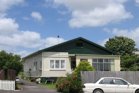 Photo of property in 1652 Great North Road, Avondale, Auckland, 1026