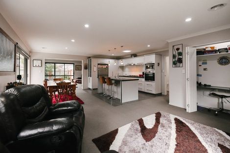 Photo of property in 7 Astelia Court, Milson, Palmerston North, 4414