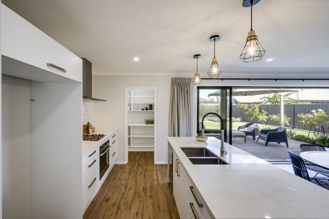 Photo of property in 15 Hikawera Drive, Frimley, Hastings, 4120