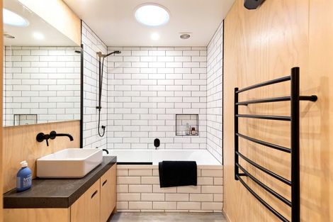 Photo of property in 13 Ashenhurst Way, Lower Shotover, Queenstown, 9304