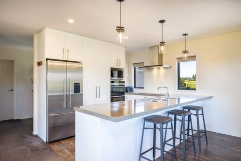 Photo of property in 917 Carrington Road, Hurworth, New Plymouth, 4371