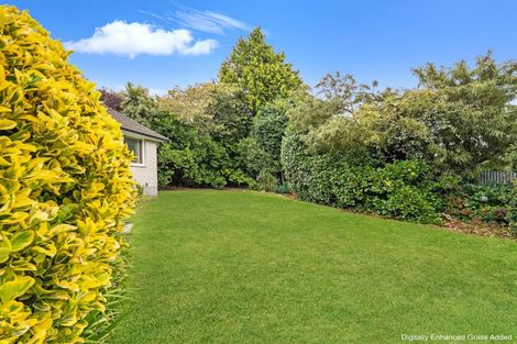 Photo of property in 12 Lomax Place, Islington, Christchurch, 8042