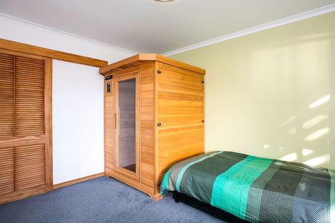 Photo of property in 26 Porterfield Street, Macandrew Bay, Dunedin, 9014