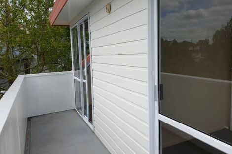 Photo of property in 41 Esther Place, Red Beach, 0932