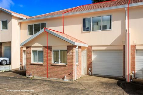 Photo of property in 4/31 Fields Parade, Oteha, Auckland, 0632