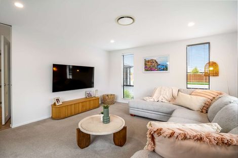 Photo of property in 10 Lewis Crescent, Rolleston, 7614