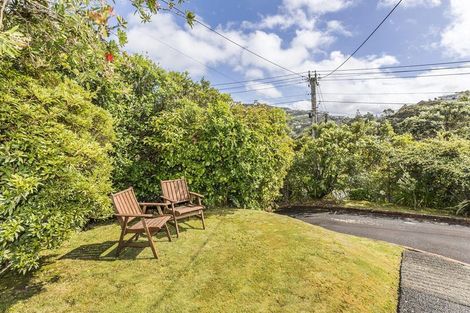 Photo of property in 55 Ranui Crescent, Khandallah, Wellington, 6035