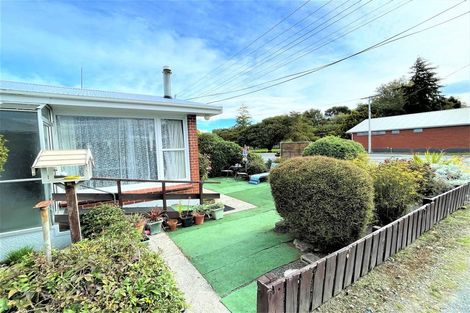 Photo of property in 65a Charlotte Street, Balclutha, 9230