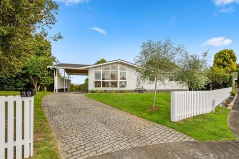 Photo of property in 39 Fairview Avenue, Opaheke, Papakura, 2113