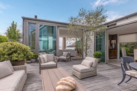 Photo of property in 153 Main Road, Moncks Bay, Christchurch, 8081