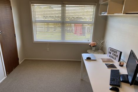 Photo of property in 23 Waianiwa Place, Tokoroa, 3420