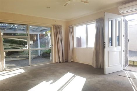 Photo of property in 42 Alfriston Road, Manurewa East, Auckland, 2102