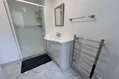 Photo of property in 13b Miriam Corban Heights, Henderson, Auckland, 0612