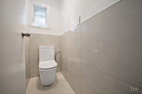 Photo of property in 51 Stottholm Road, Titirangi, Auckland, 0604