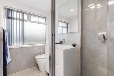 Photo of property in 81a Centreway Road, Orewa, 0931