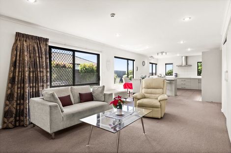 Photo of property in 21 Mcnaughton Place, Onekawa, Napier, 4110