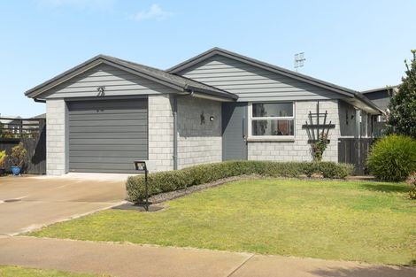 Photo of property in 32 Kohekohe Road, Papamoa Beach, Papamoa, 3118