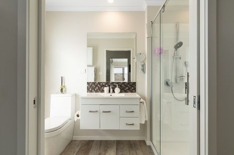 Photo of property in 56 Awataha Crescent, Pyes Pa, Tauranga, 3110