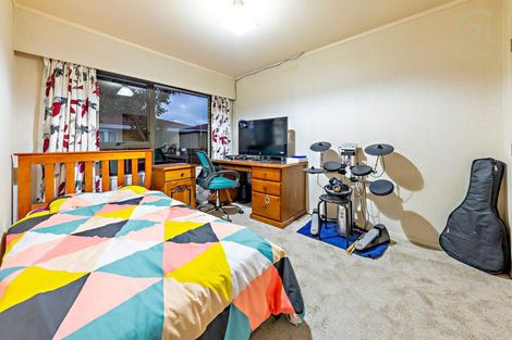 Photo of property in 2/24 Prictor Street, Papakura, 2110