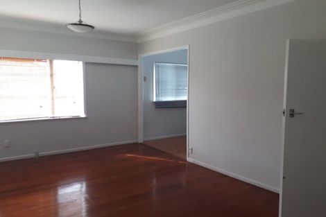 Photo of property in 16 Huia Road, Papatoetoe, Auckland, 2025