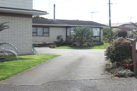 Photo of property in 6a Carr Street, Te Kamo, Whangarei, 0112