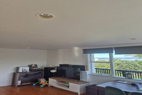 Photo of property in 24 Palmerston Road, Birkenhead, Auckland, 0626