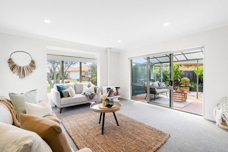 Photo of property in 37 Lavender Place, Papamoa Beach, Papamoa, 3118