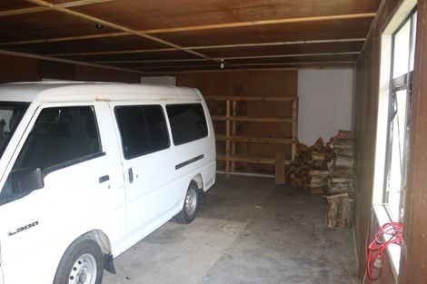 Photo of property in 129 Hunter Road, Taupaki, Henderson, 0782