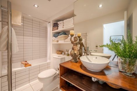 Photo of property in 2 Tirohanga Terrace, Akaroa, 7581