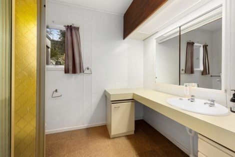 Photo of property in 12 Fendalton Crescent, Pinehaven, Upper Hutt, 5019