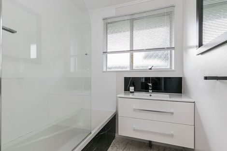 Photo of property in 12c Lane Street, Wallaceville, Upper Hutt, 5018