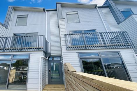 Photo of property in 588d Te Atatu Road, Te Atatu Peninsula, Auckland, 0610