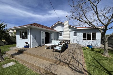Photo of property in 93 Parkers Road, Tahunanui, Nelson, 7011