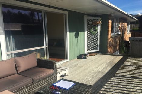 Photo of property in 30 Megan Avenue, Pakuranga Heights, Auckland, 2010